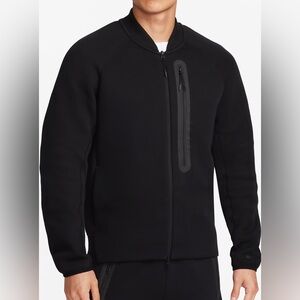 EUC! Nike Sportswear Tech Fleece Bomber Jacket FB8009-010 Black Sz Large Men’s